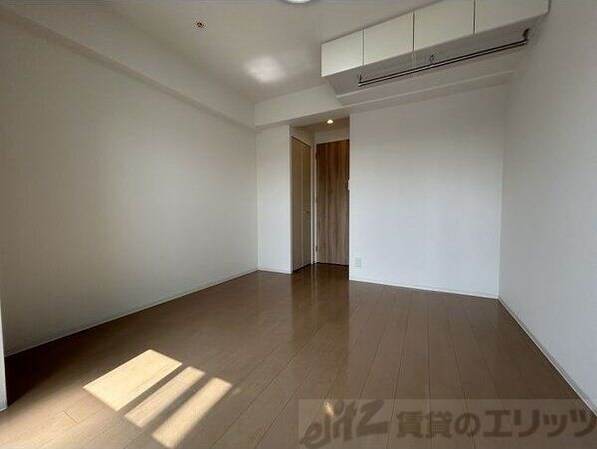 APRILE南森町の物件内観写真